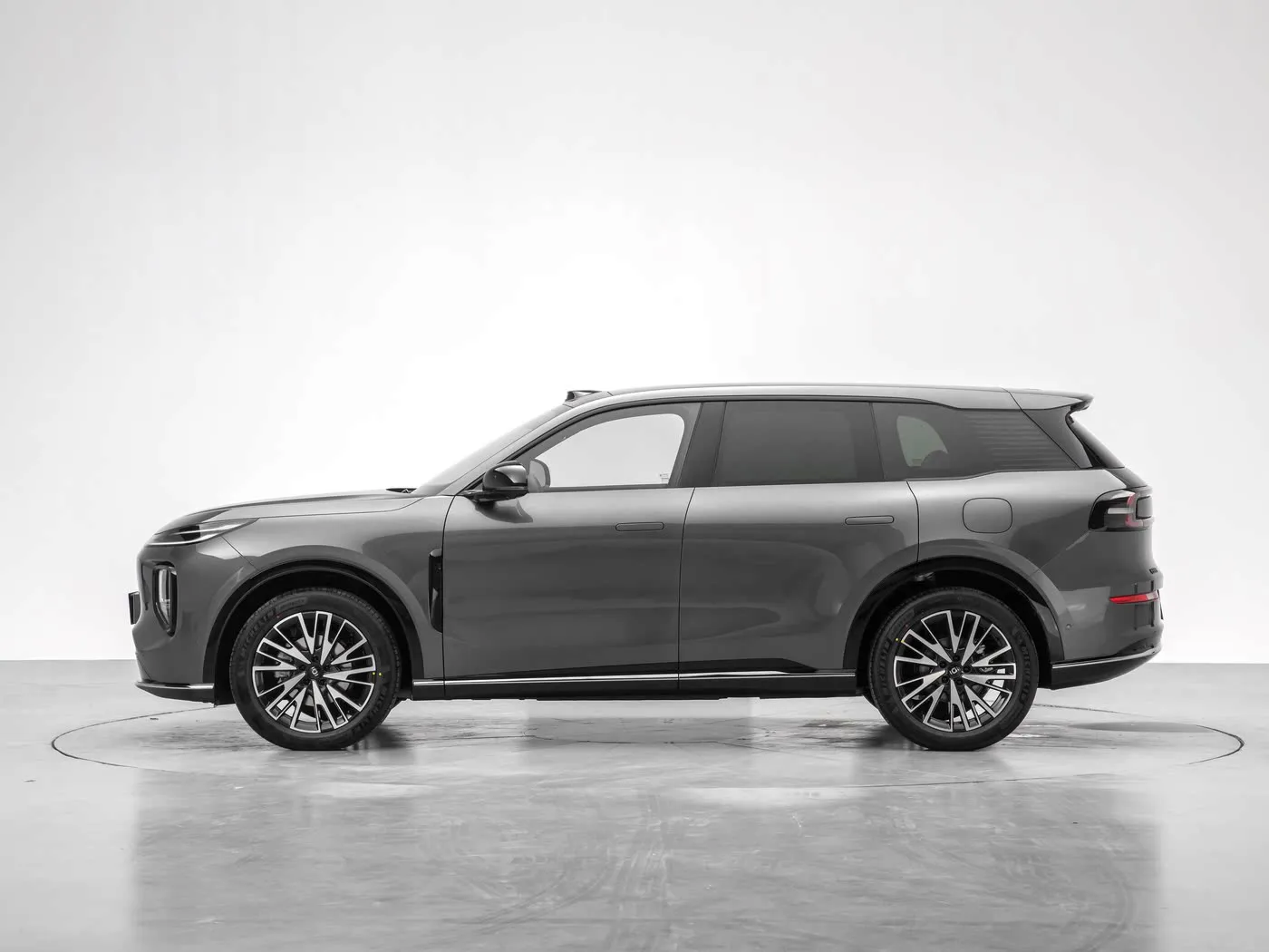 Udstyret med Tian Shu Intelligent Driving and Electromagnetic Active Suspension, Changan Qiyuan Q07 er indstillet til at åbne for prioriterede forudbestillinger den 31. marts.
