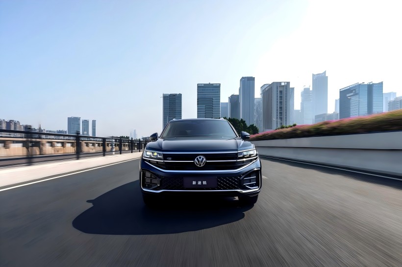 Udseende og konfiguration Opgraderet: Ny Volkswagen Touareg 2.0TSI Ruiying -version lanceret, pris til 558.800 Yuan